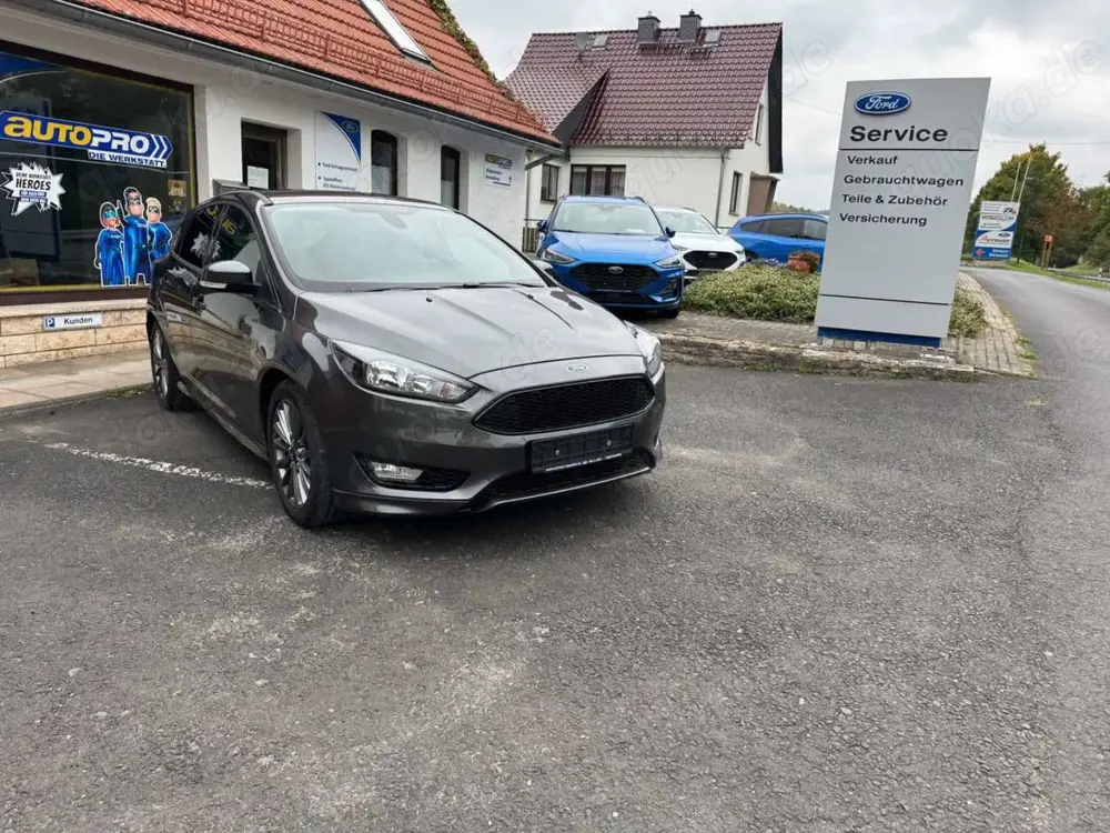 Ford Focus ST-Line Navi RFK PDC