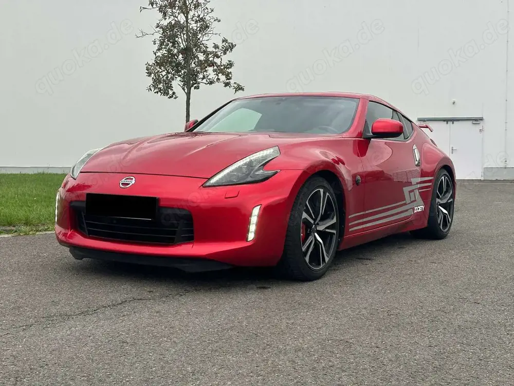 Nissan 370Z 370 Z Coupe LED Navi Sitzheizung Tempomat Remus