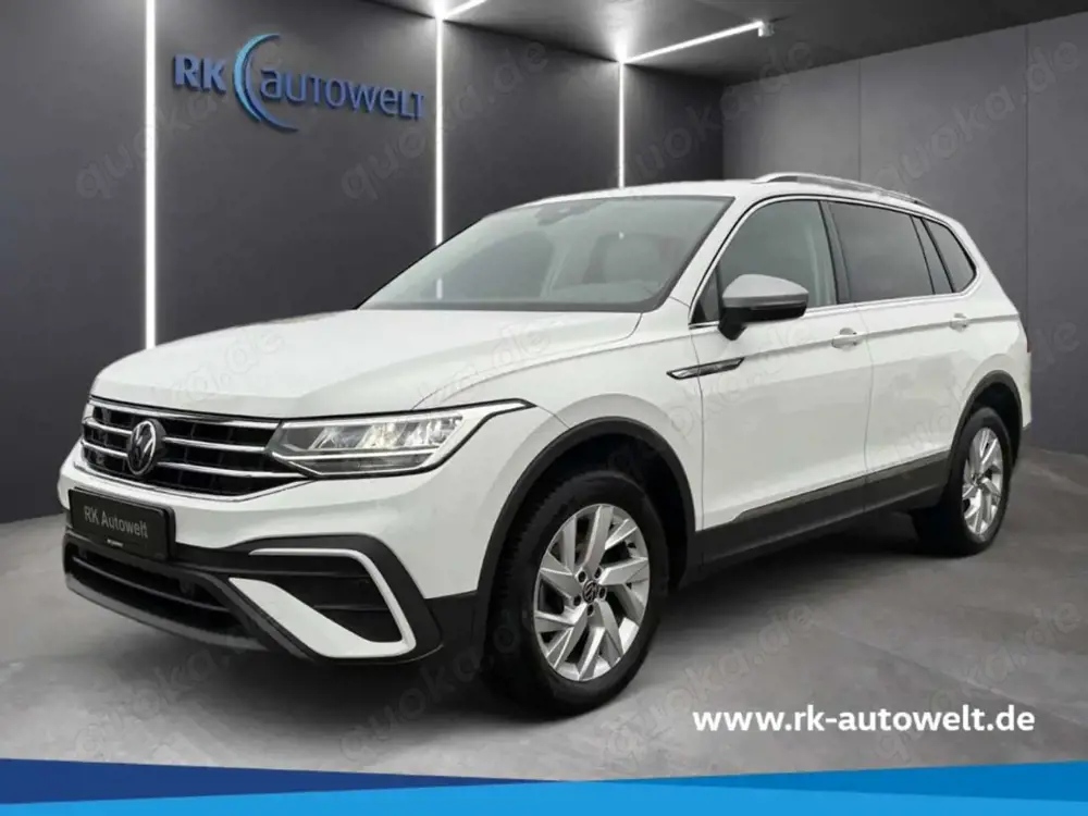 Volkswagen Tiguan Allspace Life 2.0 TDI AHK-klappbar Navi