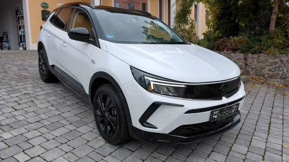 Opel Grandland X GS-Line 1.2 Turbo Automatik