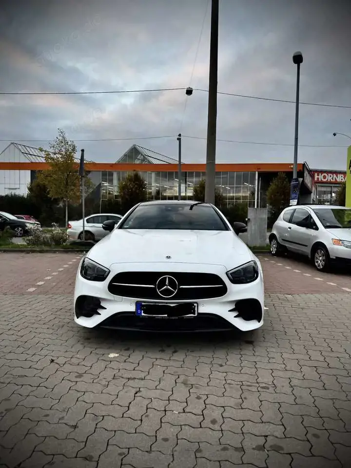 Mercedes-Benz E 200 E 200 Night Edition (238.380)