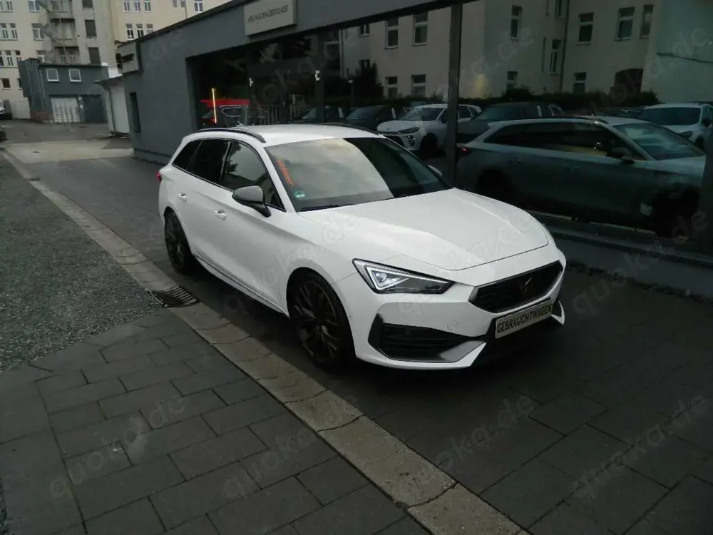 CUPRA Leon VZ 310PS DSG 4D  AHK/Copper 19Zoll/Matrix/elHeckkl