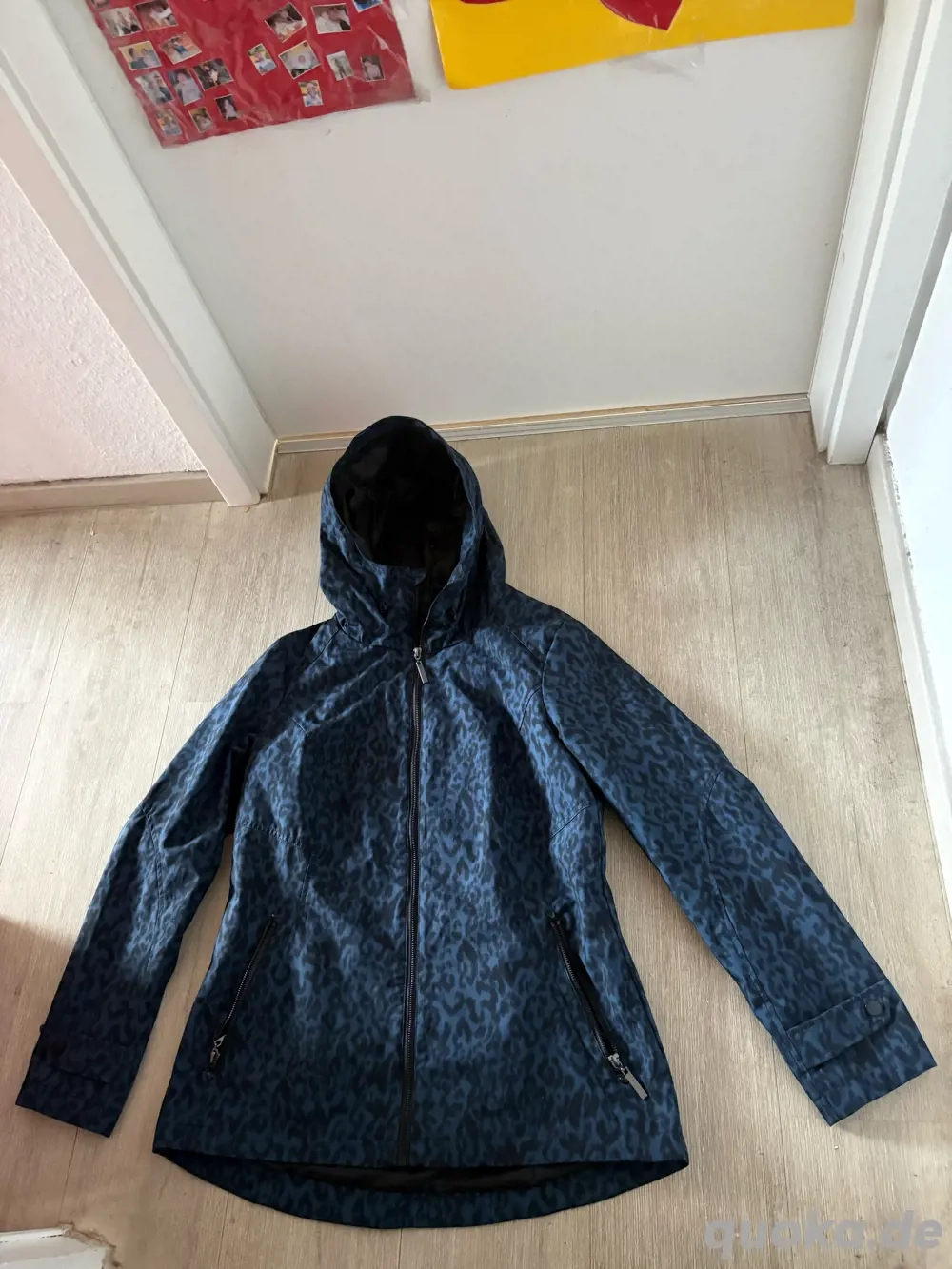 Jacke von C&A in Größe M getragen guter Zustand