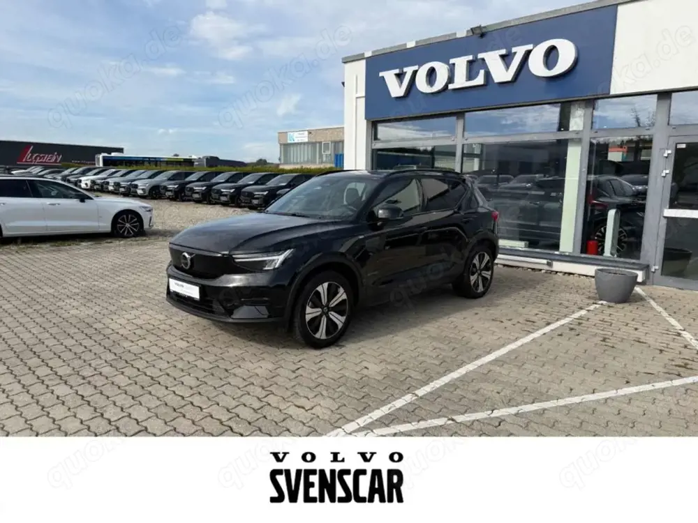 Volvo XC40 Plus Recharge Pure Electric AWD P8 Twin StandHZG A