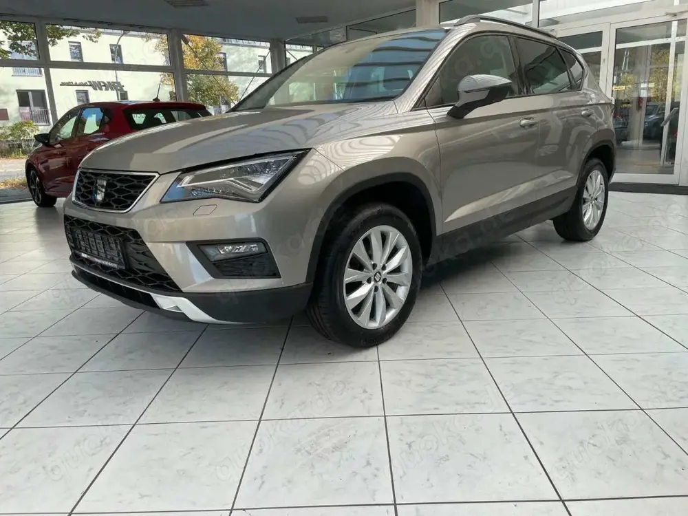 SEAT Ateca Style LED Full Link  ACC PDC hinten