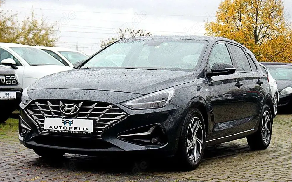 Hyundai i30 1.0 T-GDI INTRO/VOLLSHEFT/NAVI/RCAM/LED/PDC