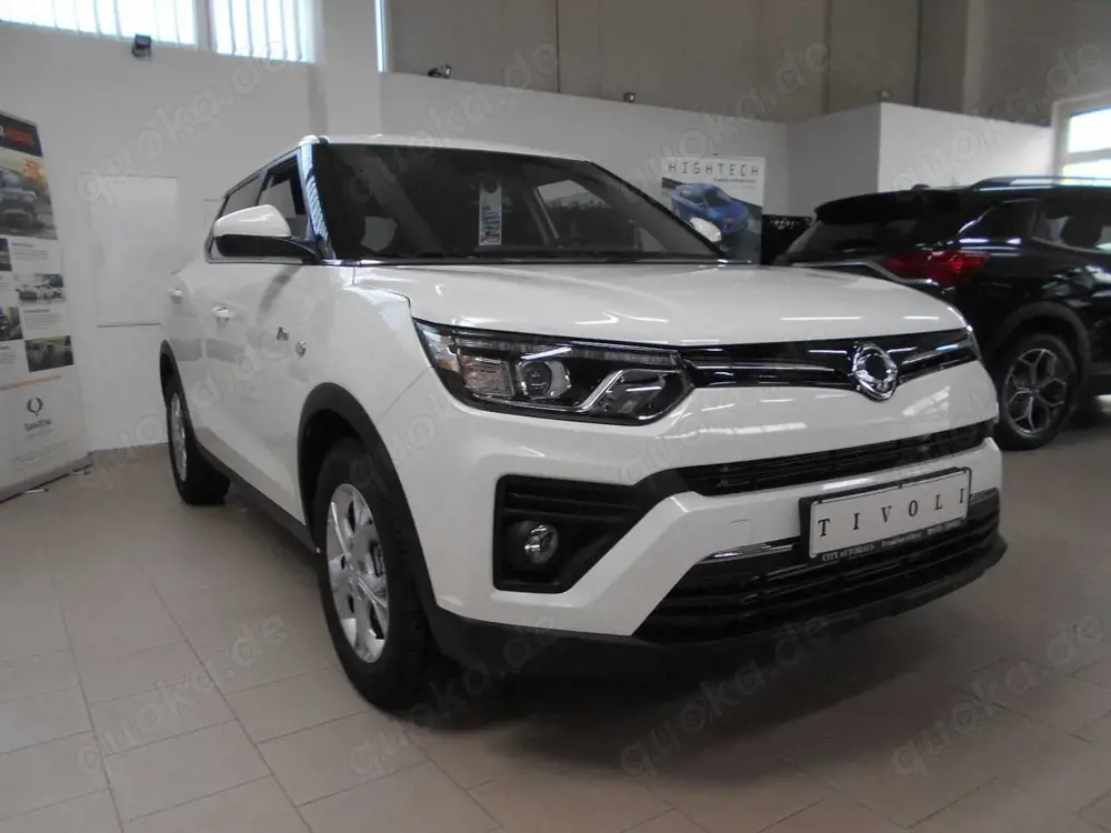 SsangYong Tivoli TIVOLI 4x4ALLRAD KLIMA TEMPOMAT PDC + KAMERA AHK