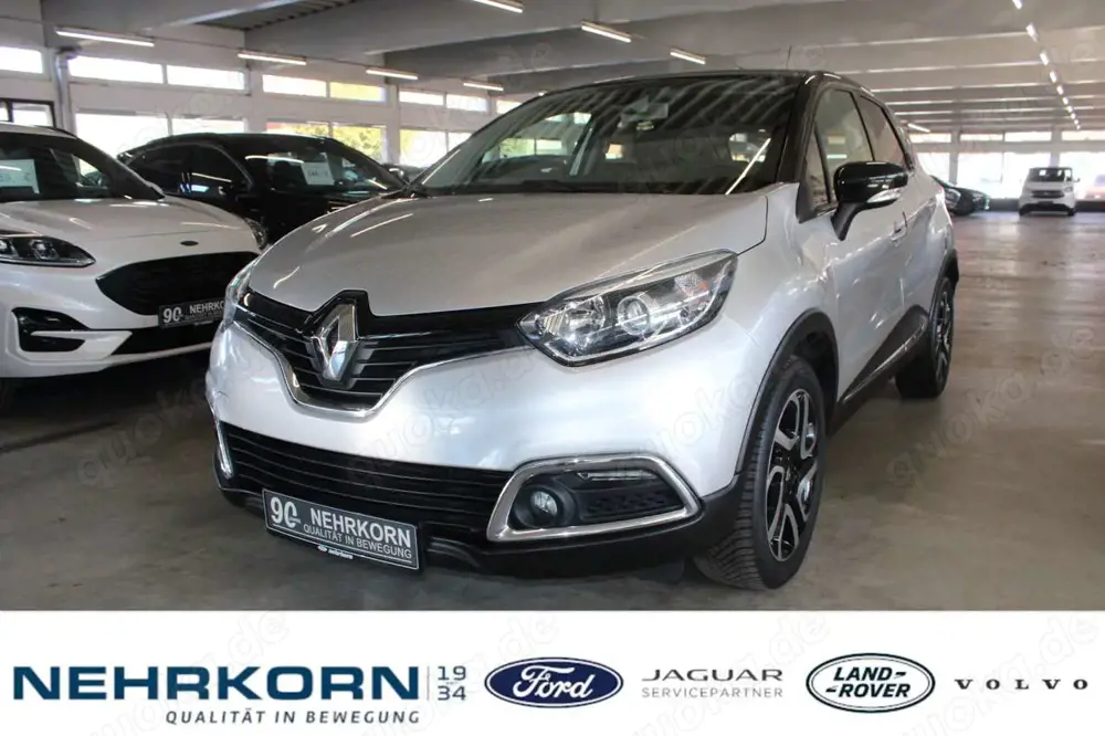 Renault Captur Captur Luxe 120 AUTOMATIK AHK NAVI CAM Klimaauto