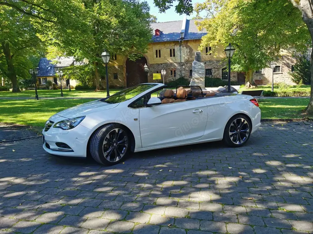 Opel Cascada Cascada 1.6 (ECOTEC) DI Turbo (ecoFLEX) Start/Stop