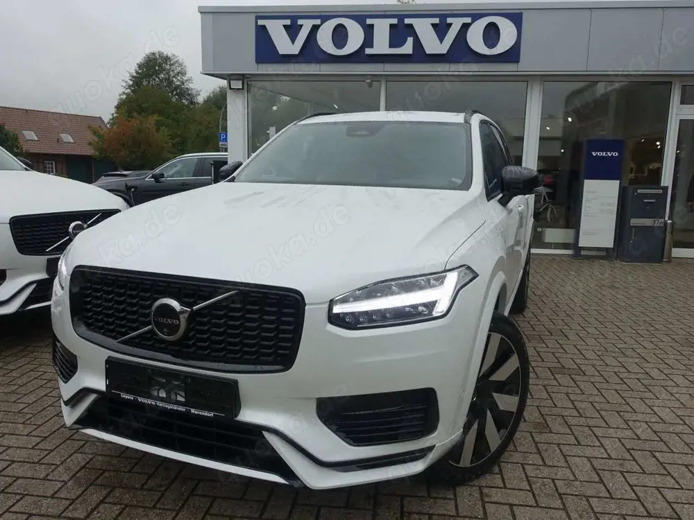Volvo XC90 Plus Dark T8 AWD Plug-inHybrid/AHK/360°/HK