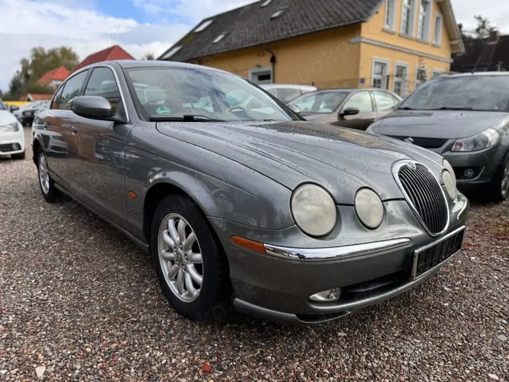 Jaguar S-Type 2.5 V6 Executive*Automatik*Leder*2Hand+SH