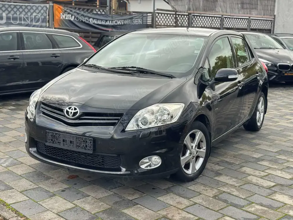 Toyota Auris Executive/Automatik/Xenon/Scheckheft