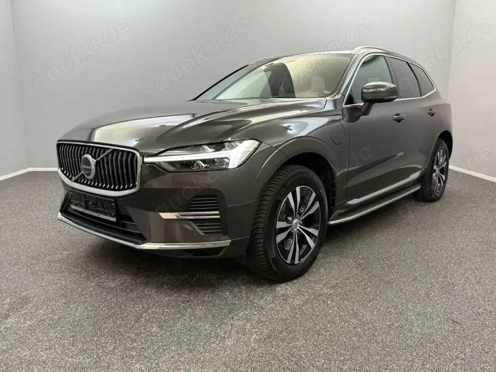 Volvo XC60 T6 ESSENT*PANO*SITZKLIM*STD-HZG*LED*WIDE