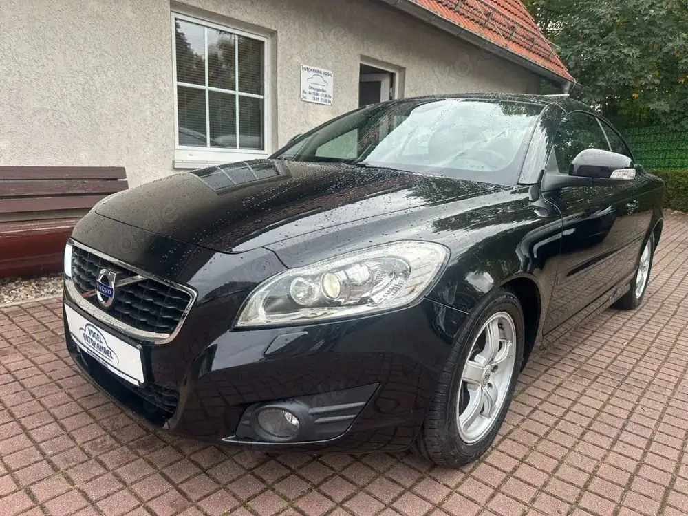 Volvo C70 Cabriolet D3 Summum*BI-XENON*NAVI*SITZHZG*