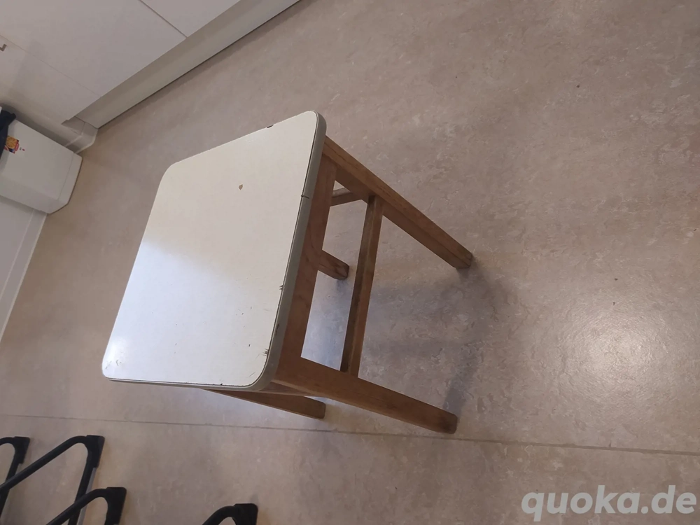 stuhl   altglienicke Bohnsdorferweg 101