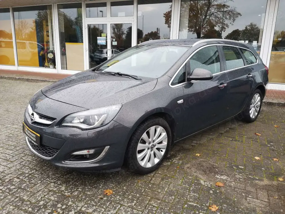 Opel Astra ST 1,4T Innovation-AHK, Sitzheiz., Xenon, Tempomat