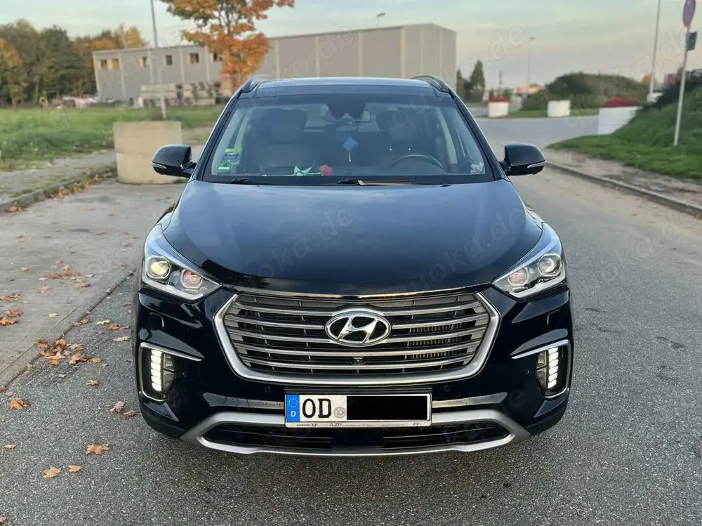 Hyundai Grand Santa Fe 2.2 CRDi GLS 4x4/7Sitze/Pano/360°/AHK/Standhzg.