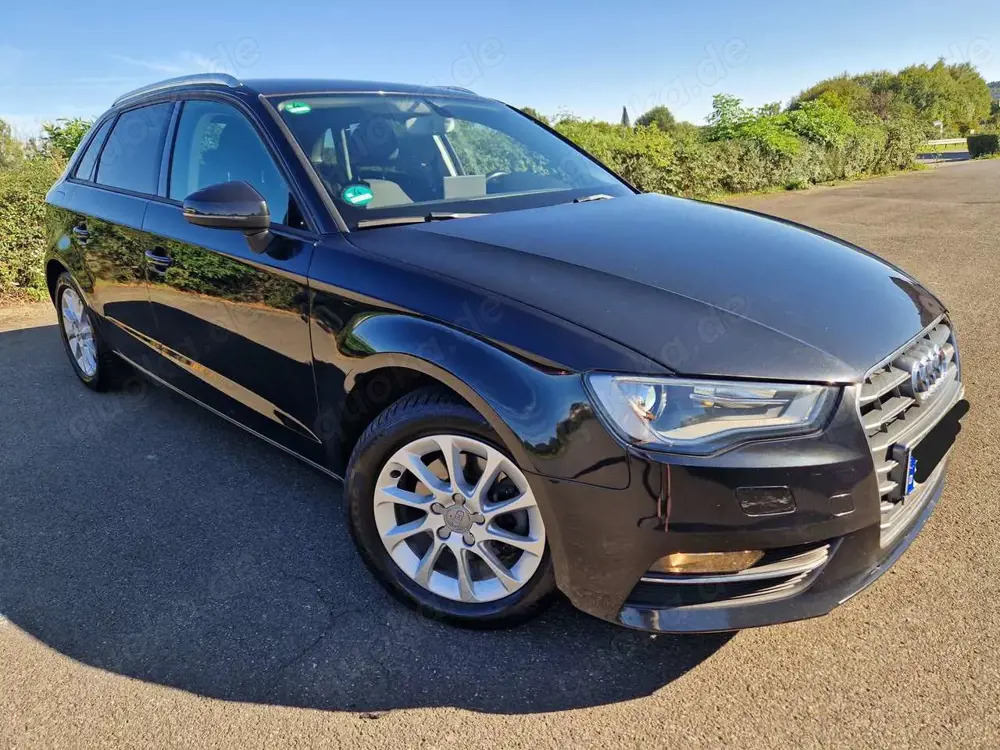 Audi A3 1.4 TFSI Sportback Xenon Navi LED SHZ PDC TÜV05/27