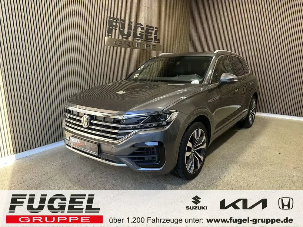 Volkswagen Touareg 4.0 V8 TDI R-Line 4M PANO|AHK|LUFT|Headup|Standhei