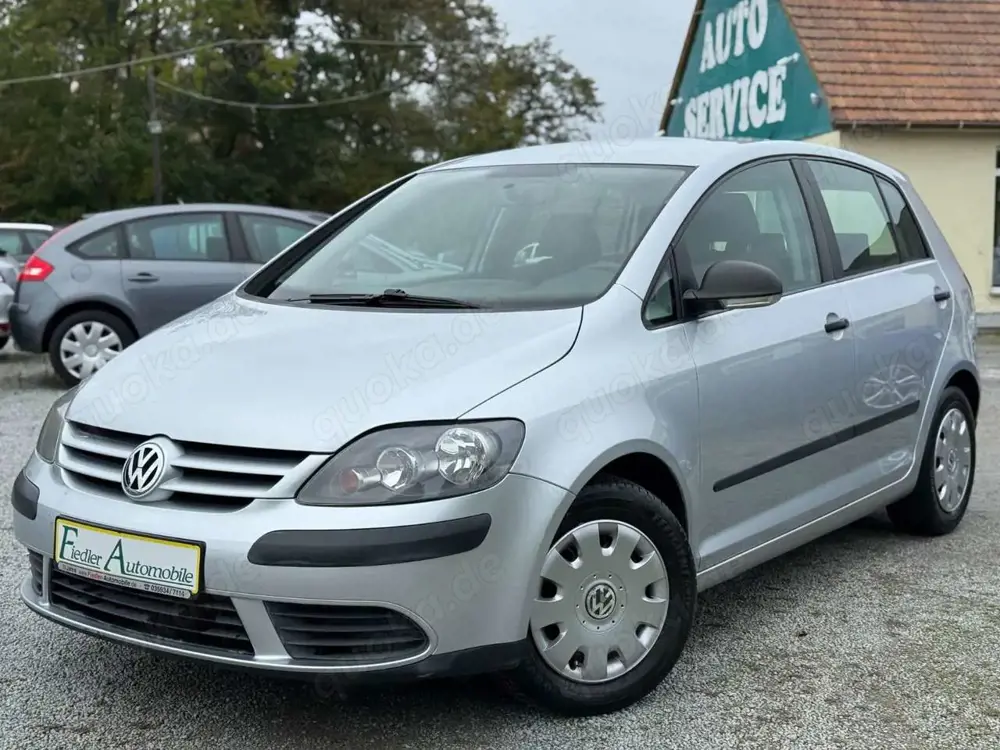 Volkswagen Golf Plus 1.6 Comfort /1.HD/KLIMAAUT./SCHECKHEFT