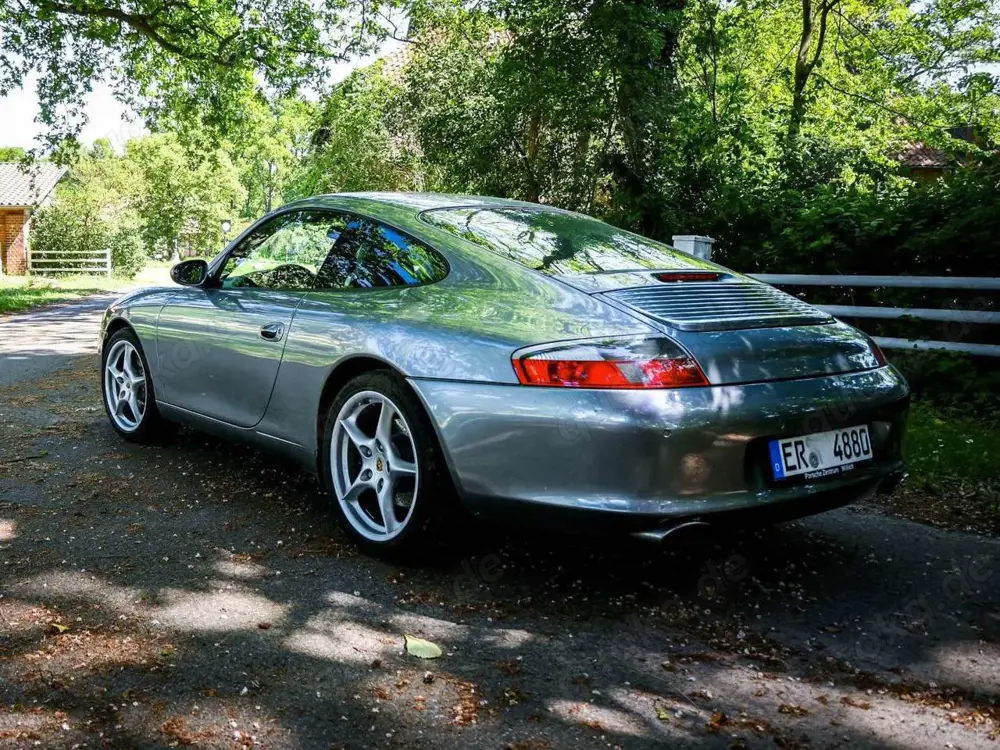 Porsche 996 911 Carrera