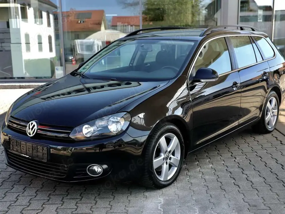 Volkswagen Golf Variant Golf Variant 1.6 TDI DPF Comfortline ZR Kuppl. NEU