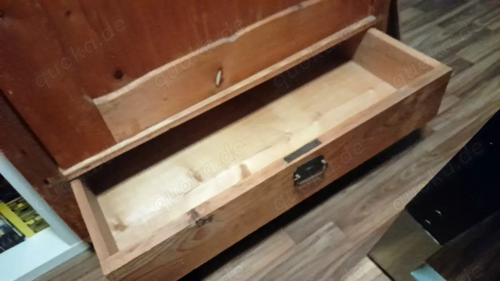 Bauernschrank gebraucht   Weichholzschrank