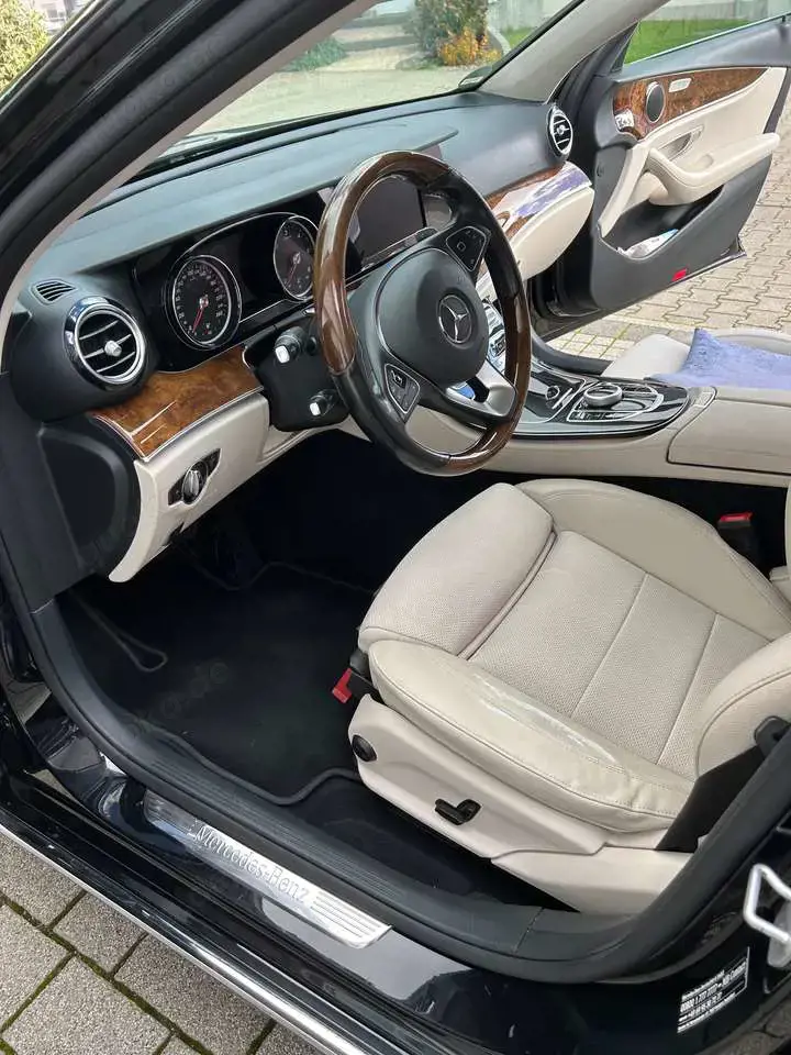 Mercedes-Benz E 220 E 220 d 9G-TRONIC Avantgarde