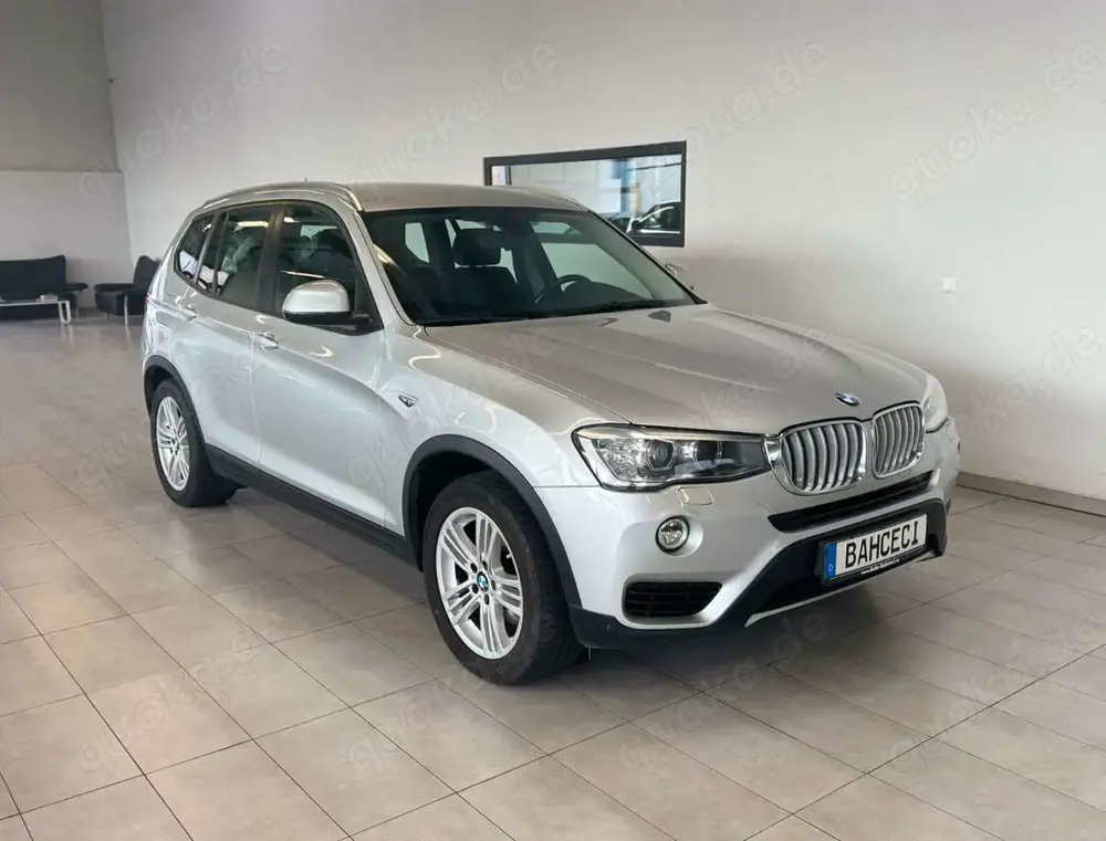 BMW X3 xDrive 30d*AHK*Klima*Navi*SHZ*PDC