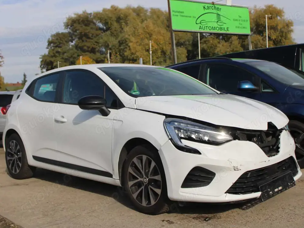 Renault Clio Equilibre*Unfall*