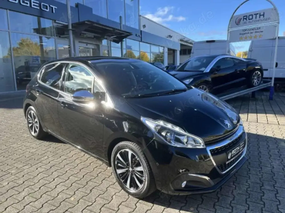 Peugeot 208 Allure 110 EAT6 Panodach Klima SHZ Alu