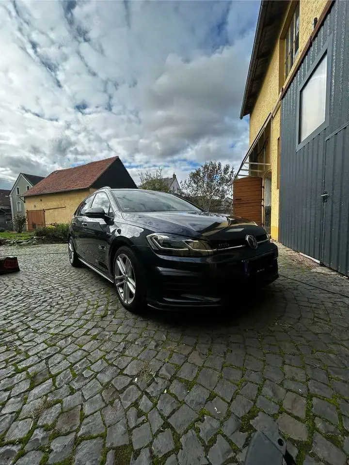 Volkswagen Golf GTD Variant 2.0 TDI SCR DSG