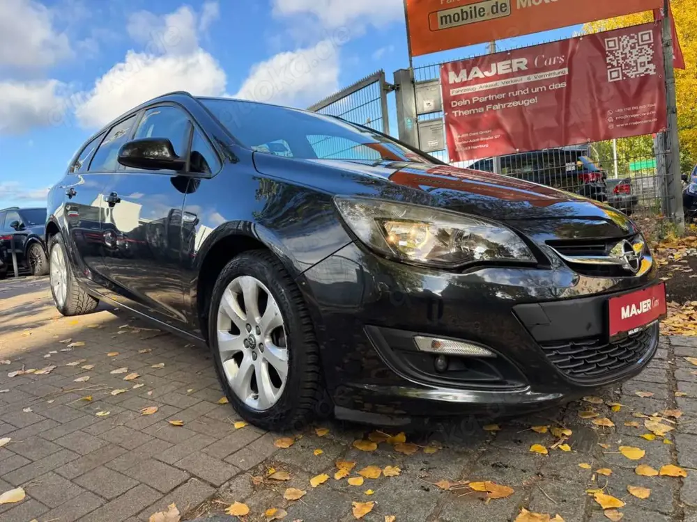 Opel Astra J Sports Tourer NAVI*TEMPOMAT*BT*KAMERA