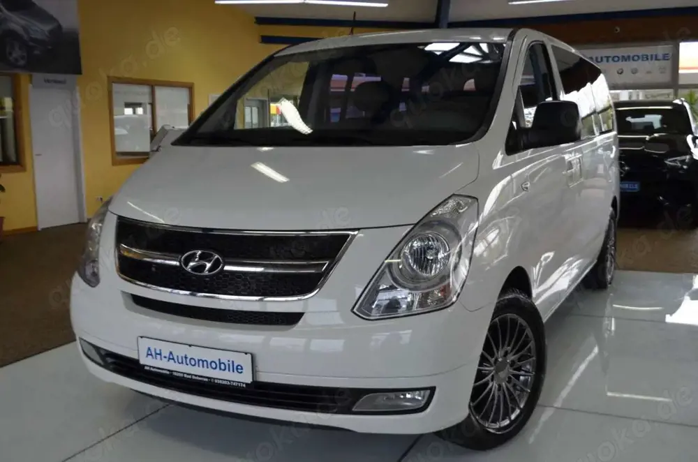 Hyundai H-1 Travel Premium AUTOMATIK / PDC / KLIMAANLAGE