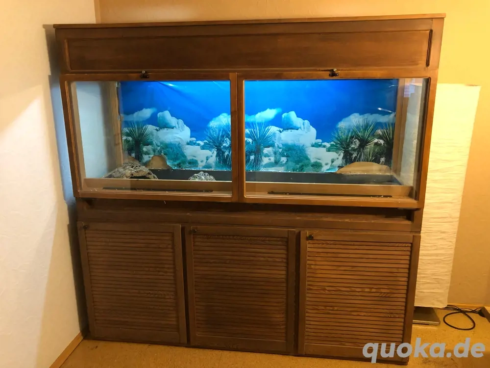 Terrarium ideal für Schildkröten, Bartagamen oder Geckos zu verschenken 