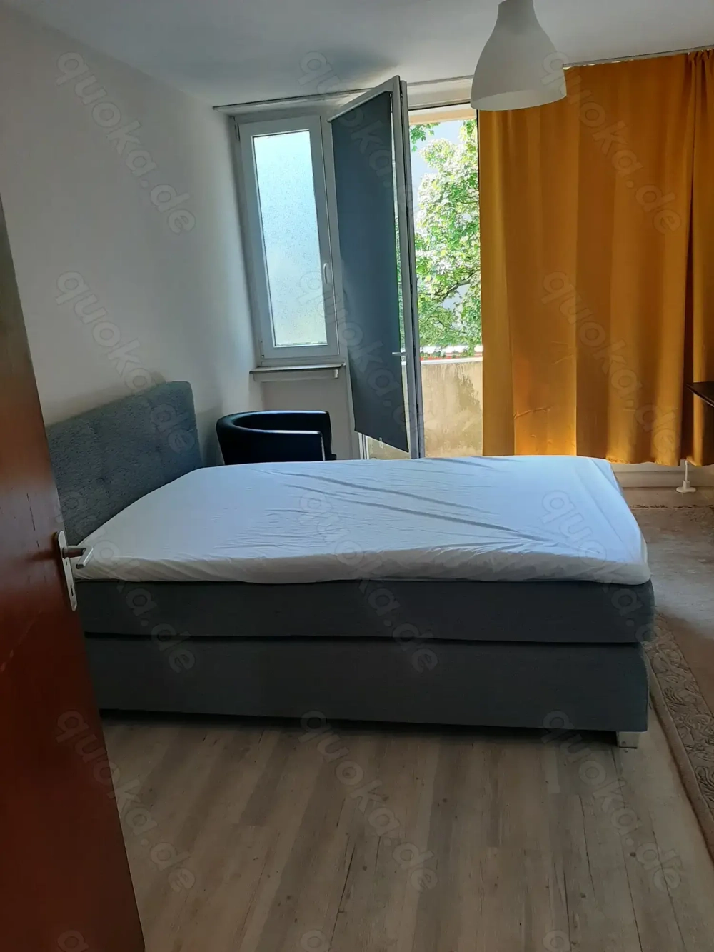 du bist eine Frau ab 20 und brauchst eine Wohnung und hast kein Geld ?