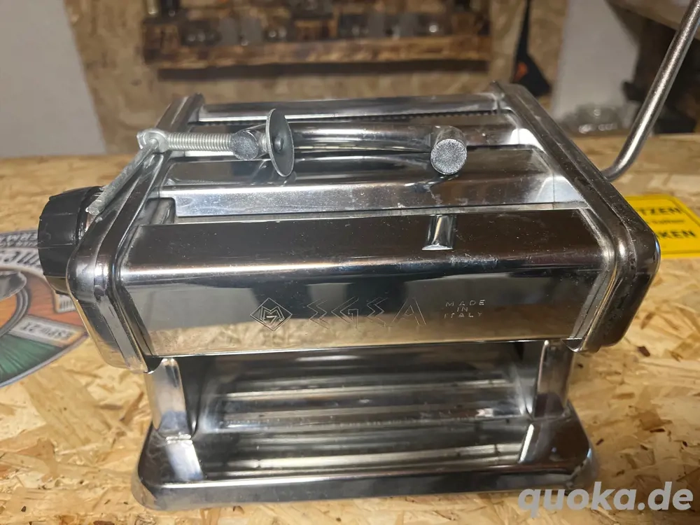 Nudelmaschiene Nudelmaschiene