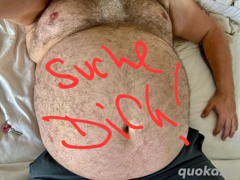 Netter Mann sucht dicken(Bauch)-behaarten-vollbärtigen Mann ab 60+ den ich OV verwöhnen möchte.