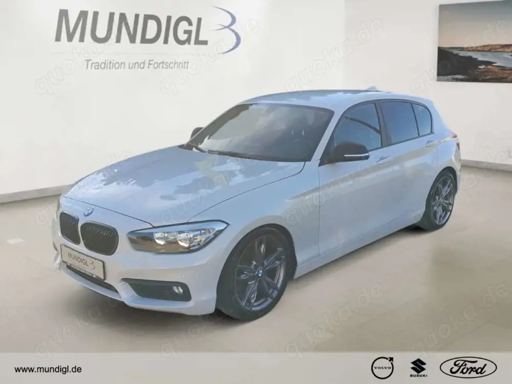 BMW 118 i Advantage Navi LED Apple CarPlay Android Auto Kl