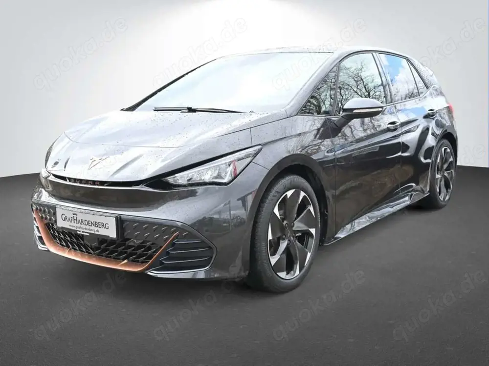 CUPRA Born HUD LED PDC Kamera ACC