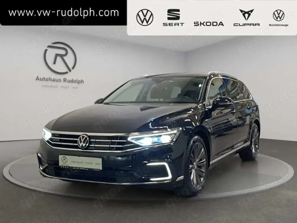 Volkswagen Passat Variant GTE 1.4 TSI DSG / Navi LED AHK