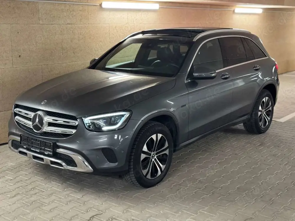 Mercedes-Benz GLC 300 de 4M PANO EXCLUSIVE WIDE KAM AMBI MBEAM