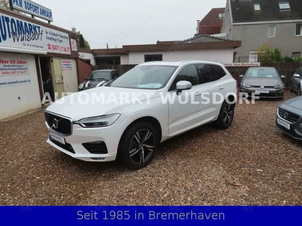 Volvo XC60 R Design AWD,1Hd,Scheckh,Pano,Standh,Lede