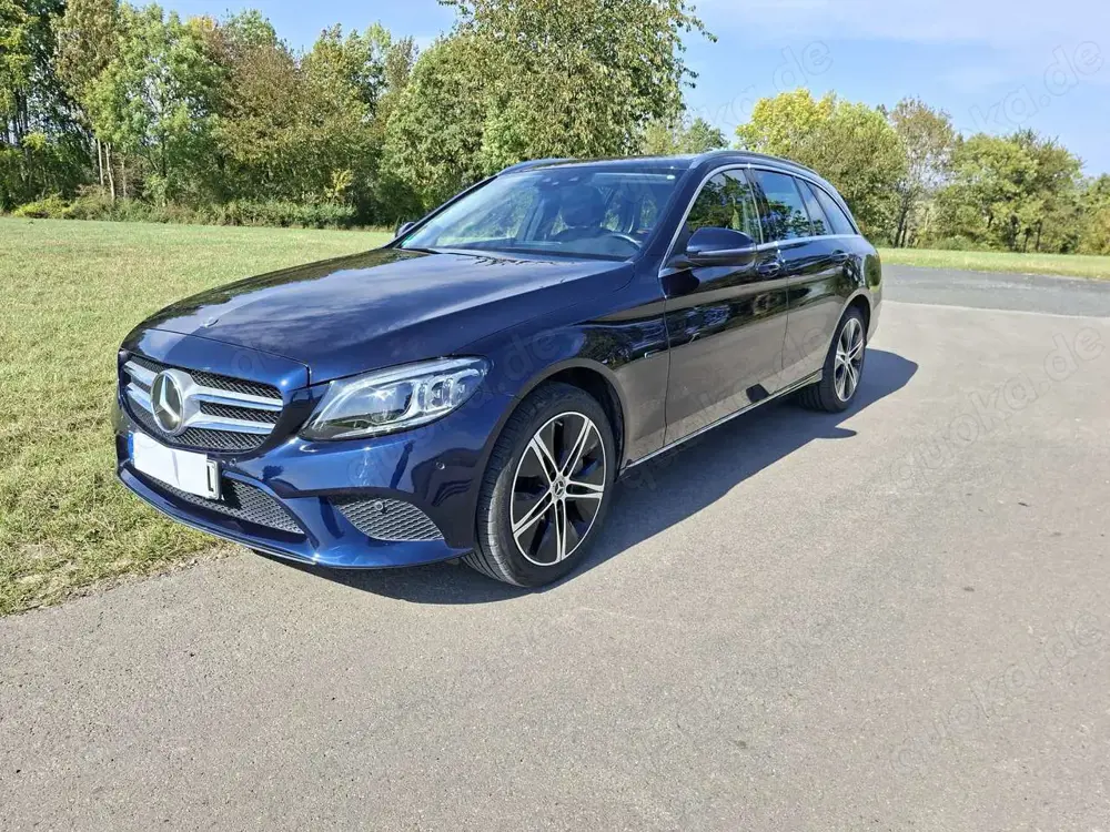 Mercedes-Benz C 300 C 300 e T 9G-TRONIC AVANTGARDE