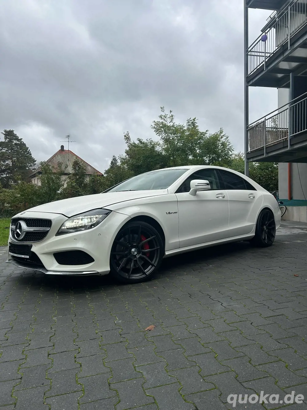 mercedes benz CLS500 