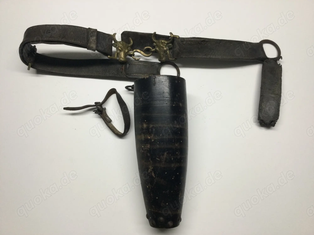 Holz Köcher Antik um 1900 mit Lederriemen Deko Defekt