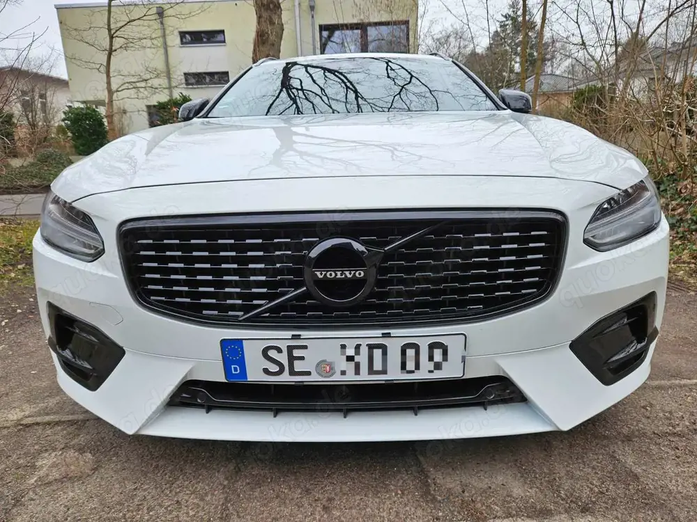 Volvo V90