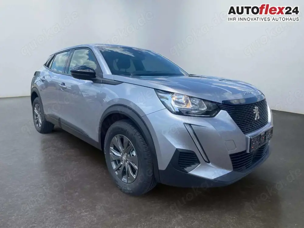 Peugeot 2008 Active Pack 130 EAT8 Automatikg. Klimaaut SHZ DAB