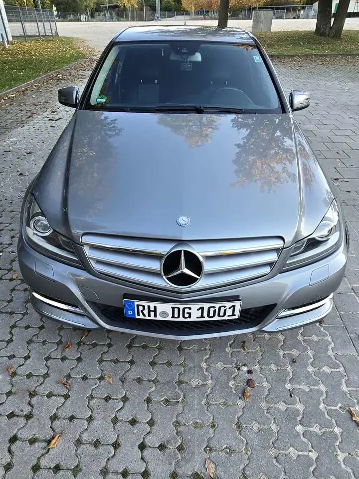 Mercedes-Benz C 220 CDI DPF Automatik BlueEFFICIENCY Avantgarde