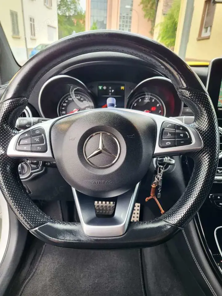 Mercedes-Benz GLC 250 GLC 250 4Matic 9G-TRONIC AMG Line